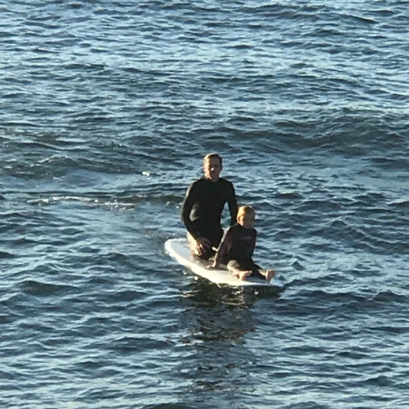 Meet your Posher, Leah - Picture 3 of 5